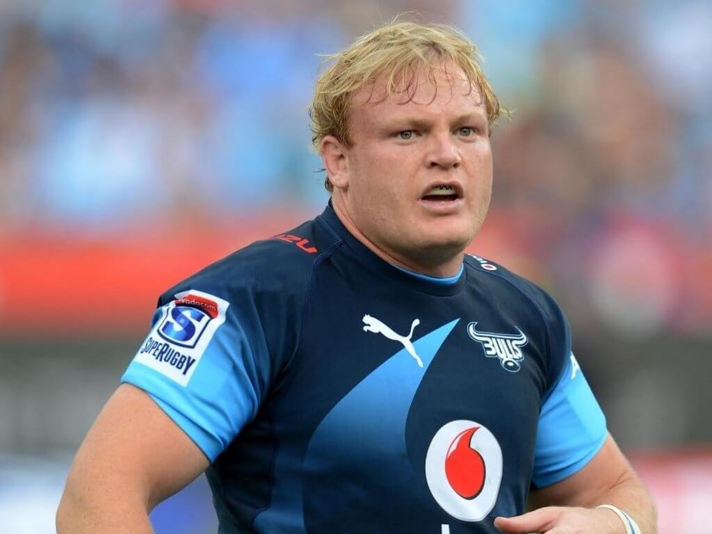 Adriaan Strauss celebrates with three tries and a Bulls win