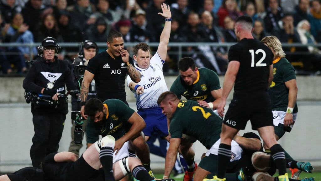 Boks were "done in by ref" says Stuff.co.nz writer