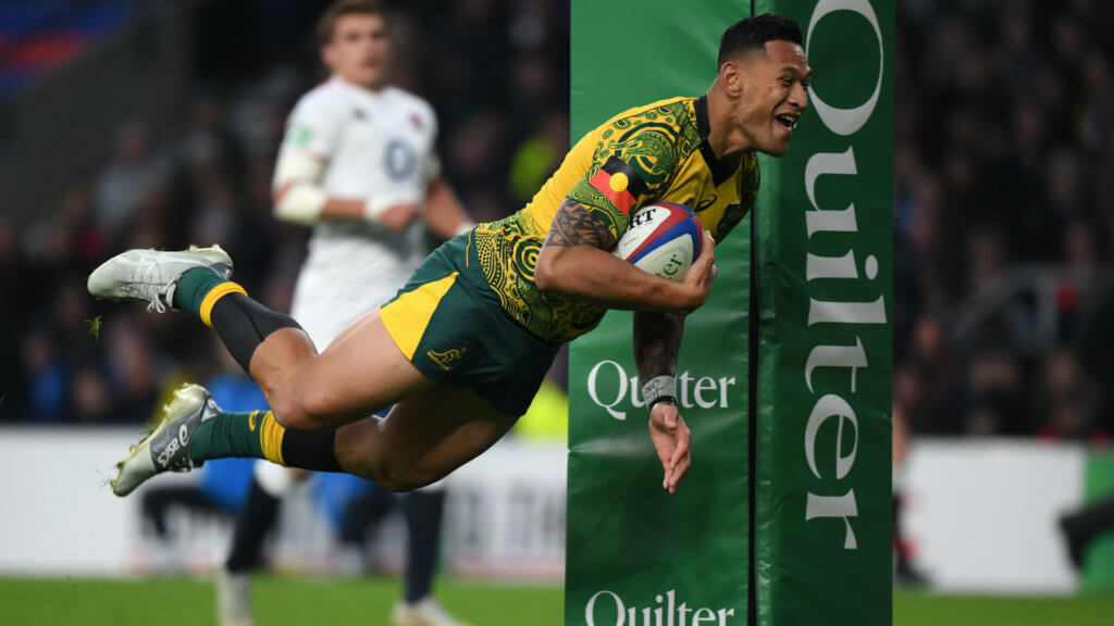 Folau commits to Wallabies by signing new deal