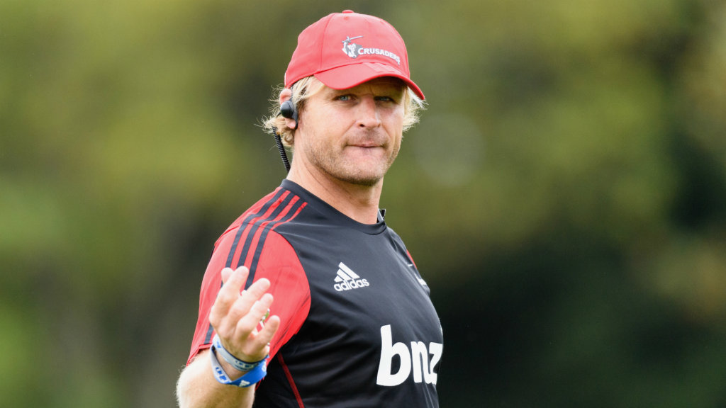 Crusaders coach Robertson signs on for two more seasons