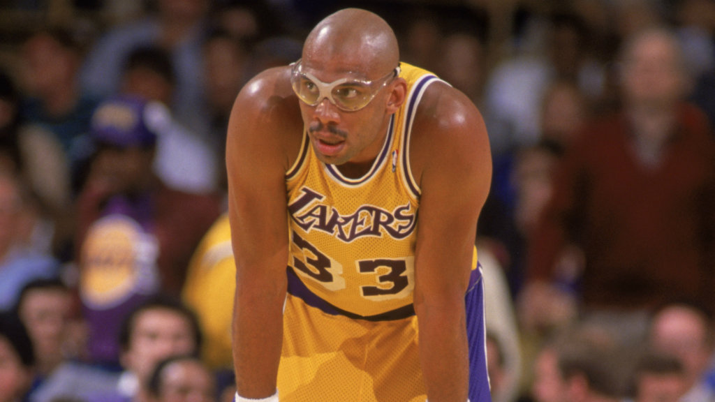 On this day in sport: Tyson floors Biggs as Lakers retire Abdul-Jabbar jersey