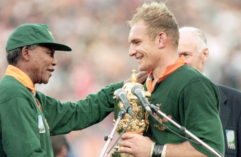Francois Pienaar rated greatest No 6 in rugby history
