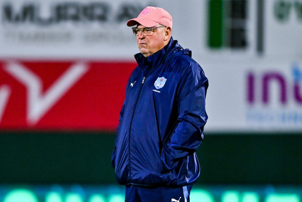 Jake White departs Bulls after player fallout