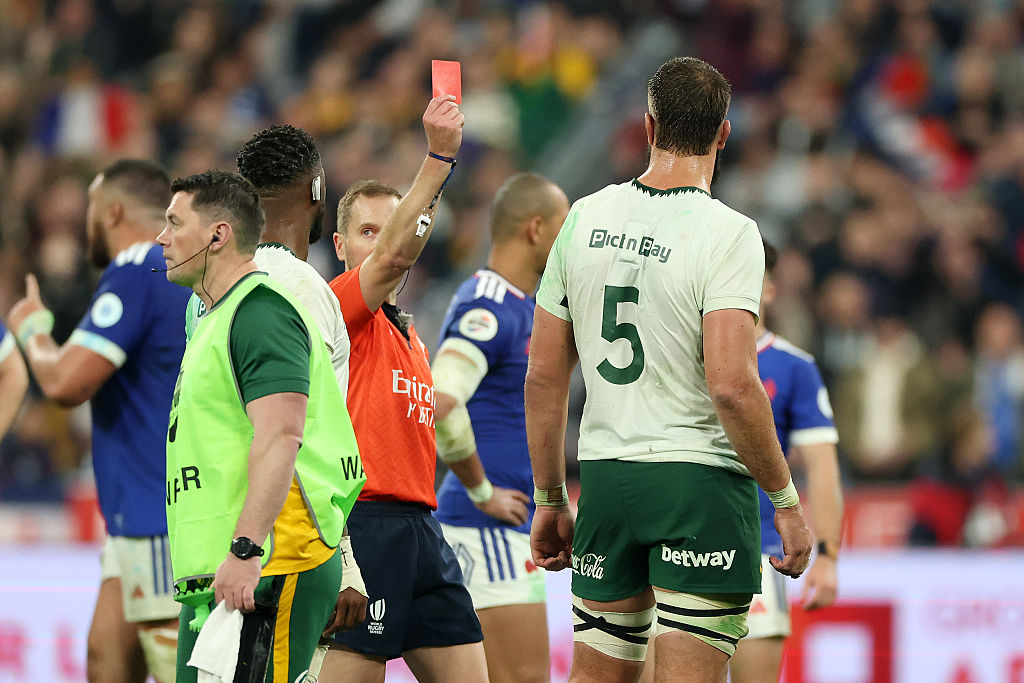 Lood de Jager review: Give the match officials the red card