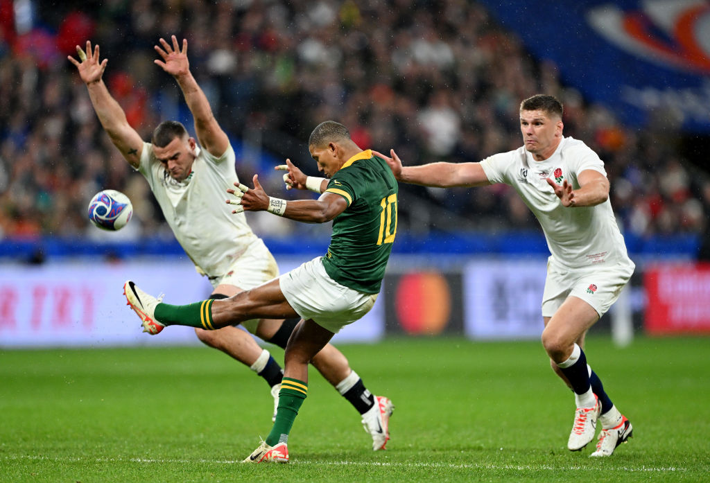 Manie Libbok for the Springboks v England in the 2023 RWC semi-final (Photo by Shaun Botterill/Getty Images)