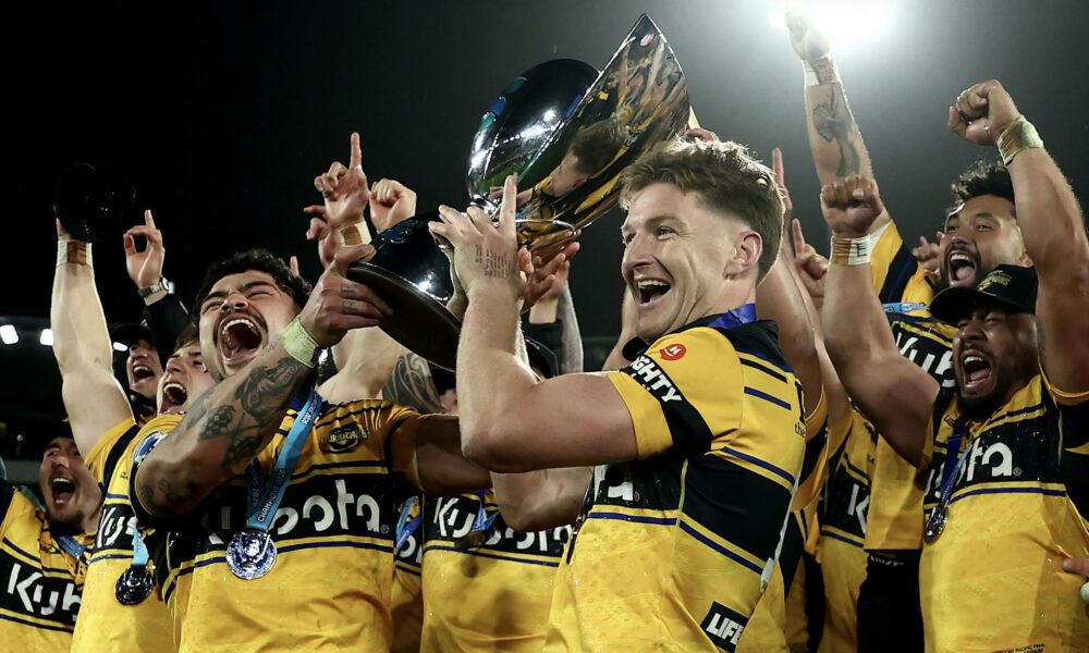 Hurricanes Du Plessis Kirifi Jordie Barrett. Photo: Phil Walter Getty Images