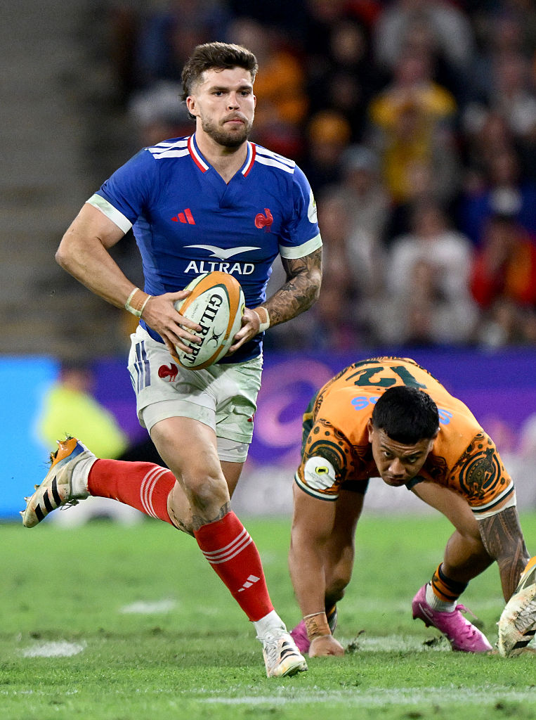 Matthieu Jalibert of France makes a break during the Nations Championship match between Australia Wallabies and France at Suncorp Stadium on July 11, 2026 in Brisbane, Australia. (Photo by Bradley Kanaris/Getty Images)