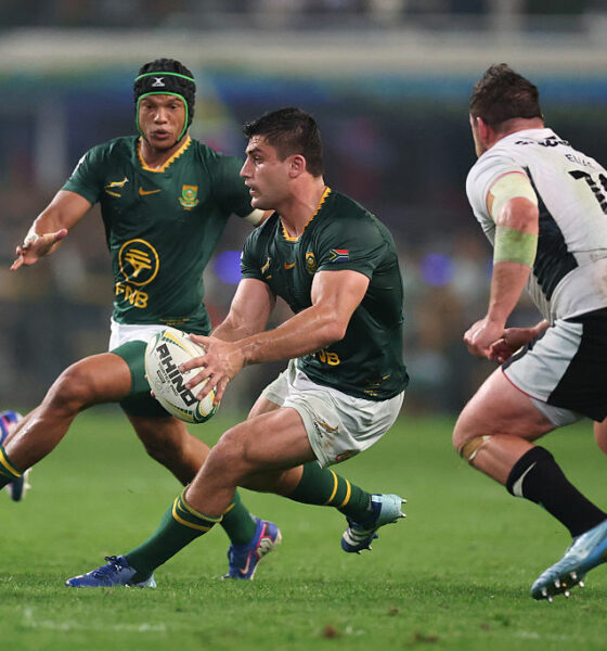 Paul de Villiers of South Africa runs with the ball while under pressure from Ryan Elias of Wales during the 2026 Nations Championship match between South Africa and Wales at Kings Park Stadium on July 18, 2026 in Durban, South Africa. (Photo by David Rogers/Getty Images)