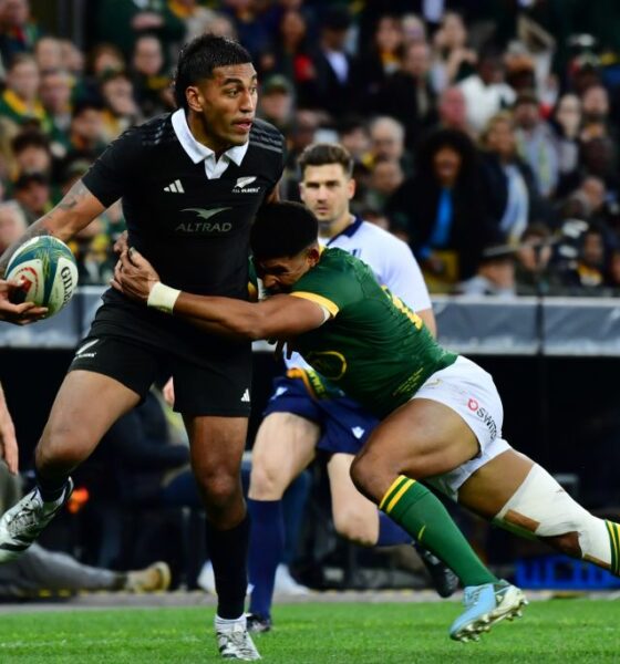 Rieko Ioane of New Zealand tackled by Sacha Feinberg-Mngomezulu of South Africa during the Castle Lager Rugby Championship match between South Africa and New Zealand at DHL Stadium on September 07, 2024 in Cape Town, South Africa. (Photo by Grant Pitcher/Gallo Images)