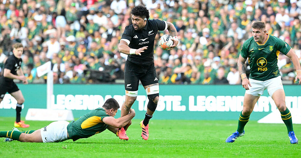 Ardie Savea of New Zealand with the ball during the Castle Double Malt Greatest Rivalry Tour match between South Africa and New Zealand at 10bet Ellis Park on August 22, 2026 in Johannesburg, South Africa. (Photo by Sydney Seshibedi/Gallo Images/Getty Images)